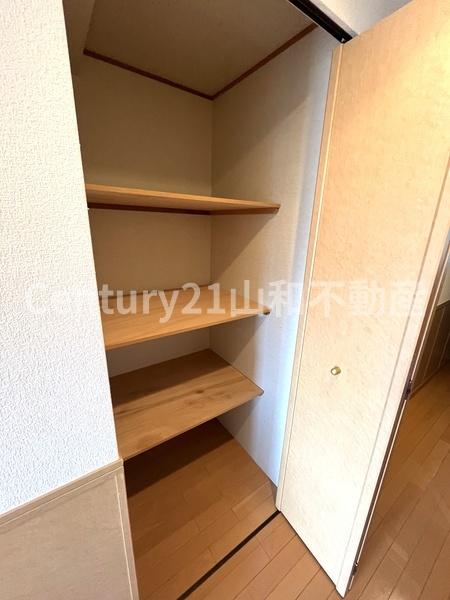 メディアス亀岡5番館(収納)