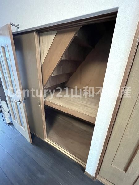 篠町野条下川貸家