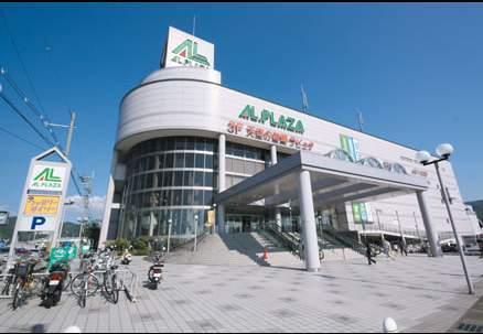 亀岡市篠町柏原中又のマンション(アル・プラザ亀岡)
