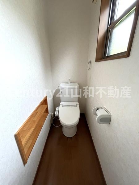篠町森貸家