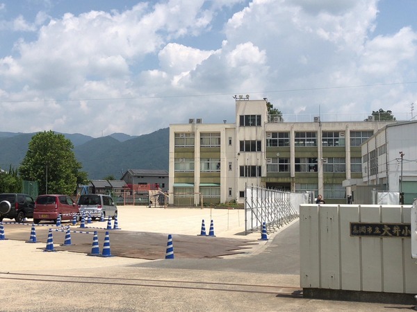 スクエアメゾン並河(亀岡市立大井小学校)