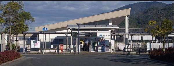 ASK篠(馬堀駅(JR山陰本線))