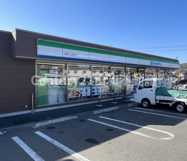 アーク西町(ファミリーマート園部小山西町店)