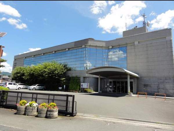 グランドパレス弐番館(南丹市役所八木支所)