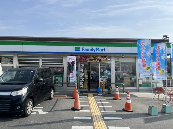 亀岡市篠町篠下西山のアパート(ファミリーマート亀岡篠インター店)