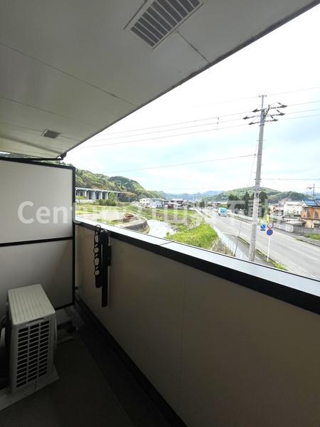 南丹市園部町内林町３号のアパート