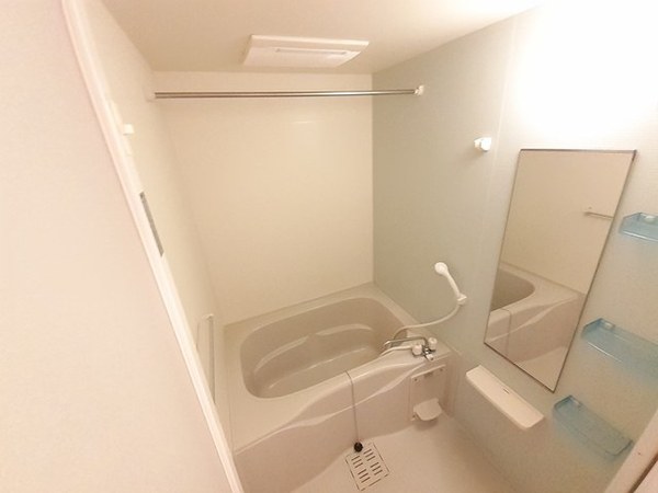 亀岡市大井町並河１丁目のアパート