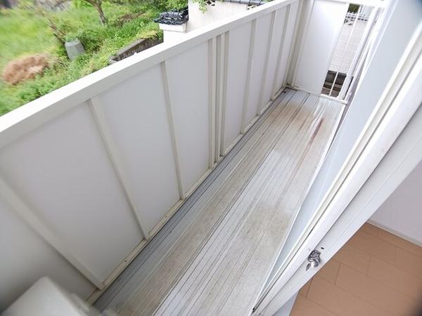 亀岡市三宅町のアパート