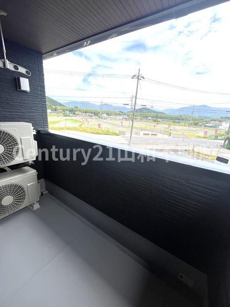 南丹市八木町南広瀬泉のアパート