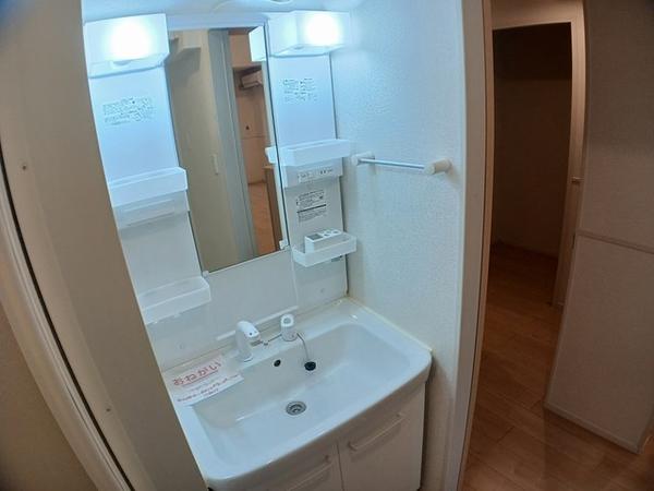 亀岡市大井町並河１丁目のアパート