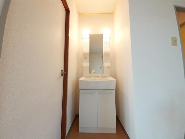南丹市園部町横田のアパート