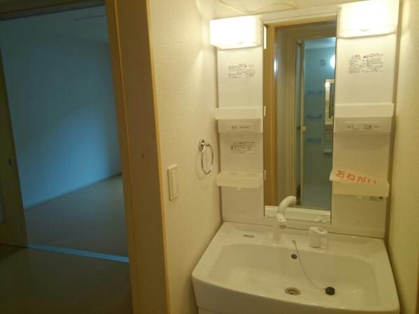 亀岡市千代川町小林のアパート