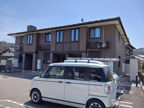 南丹市八木町八木のアパート