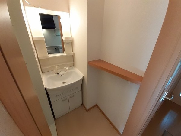 亀岡市大井町並河１丁目のアパート