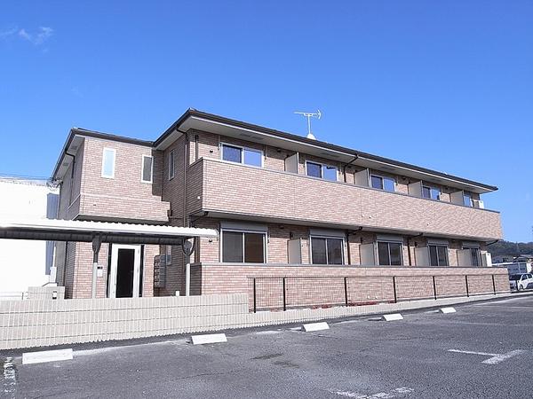 亀岡市篠町篠のアパート
