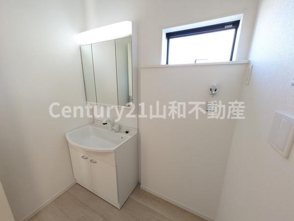 曽我部町寺長縄手貸家