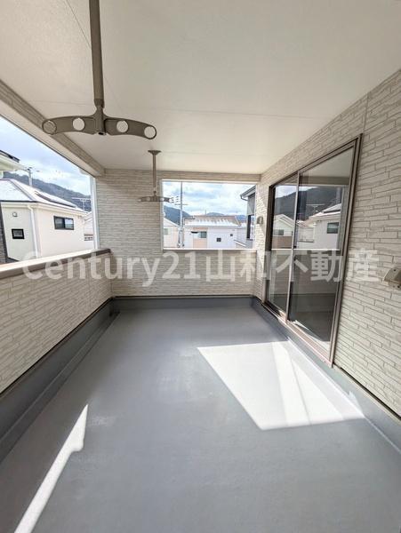 曽我部町寺長縄手貸家