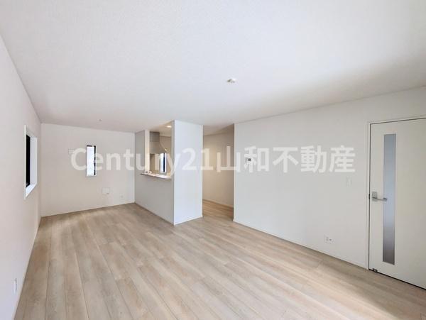 曽我部町寺長縄手貸家