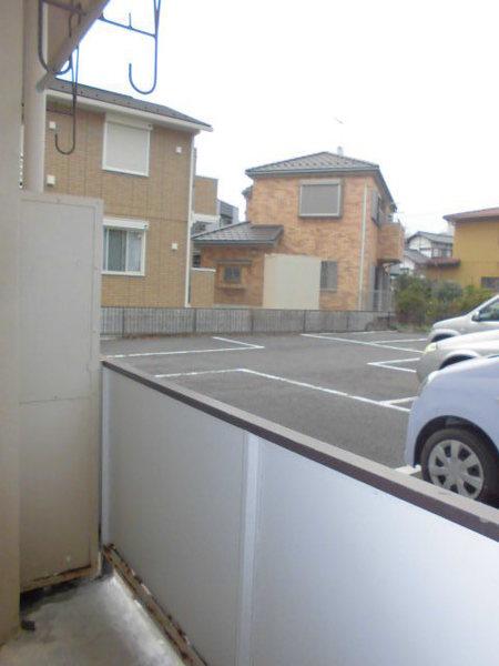 千葉市若葉区西都賀３丁目のマンション