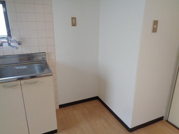 千葉市若葉区西都賀３丁目のマンション