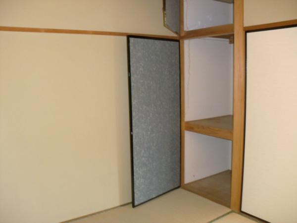 千葉市若葉区西都賀3丁目のマンション(収納)