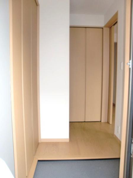 千葉市若葉区桜木北２丁目のテラスハウス