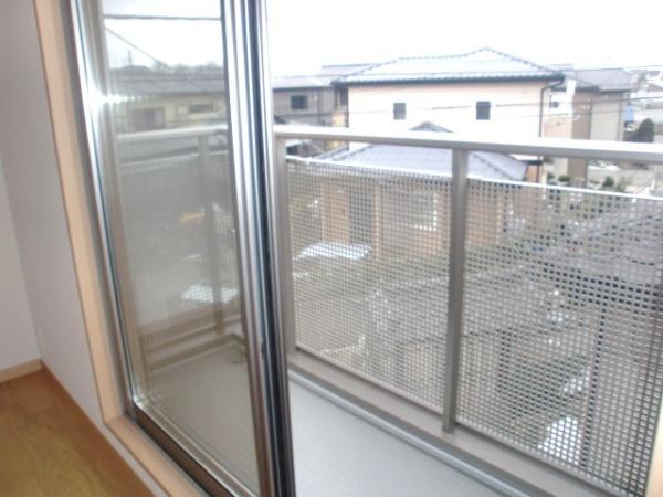 千葉市若葉区桜木北２丁目のテラスハウス
