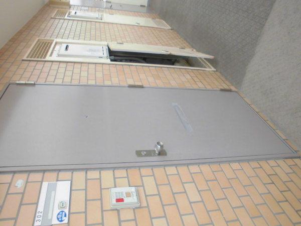 千葉市若葉区西都賀２丁目のマンション