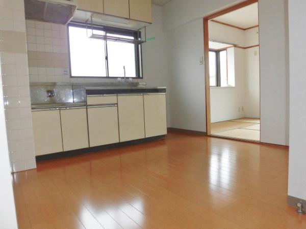千葉市若葉区西都賀１丁目のマンション