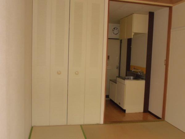 千葉市中央区道場北１丁目のアパート