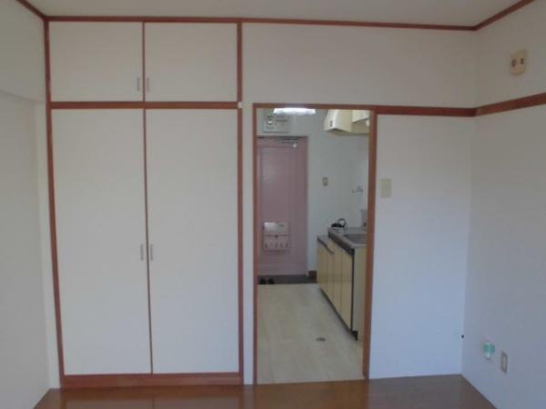 千葉市若葉区西都賀３丁目のマンション