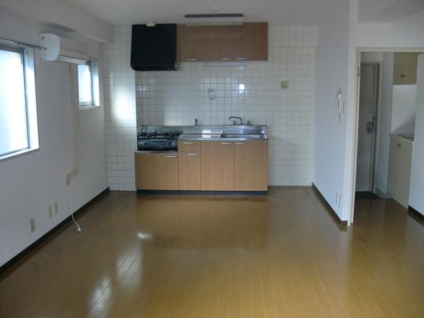 千葉市若葉区西都賀２丁目のマンション