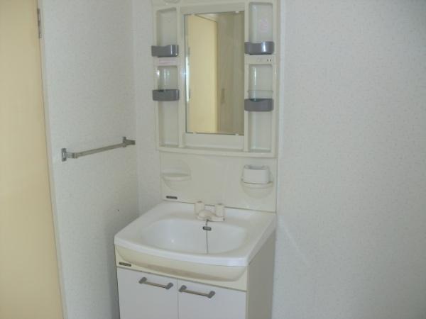 千葉市若葉区西都賀２丁目のマンション