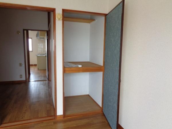 千葉市若葉区西都賀５丁目のアパート