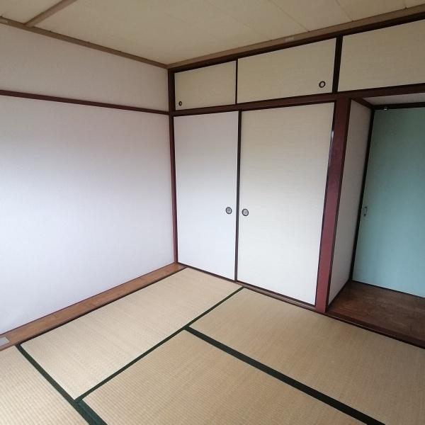村上団地１街区６号棟