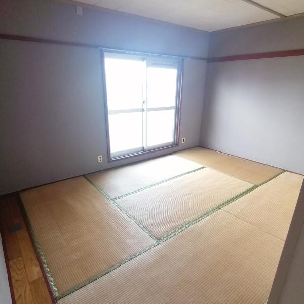 村上団地１街区６号棟
