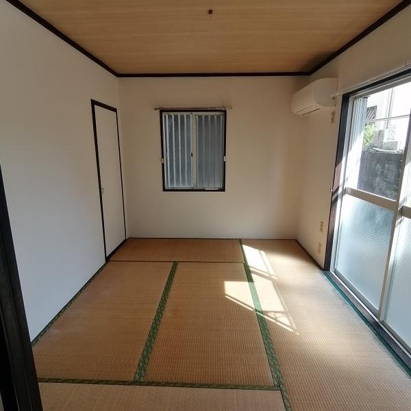 ラフォーレ新井