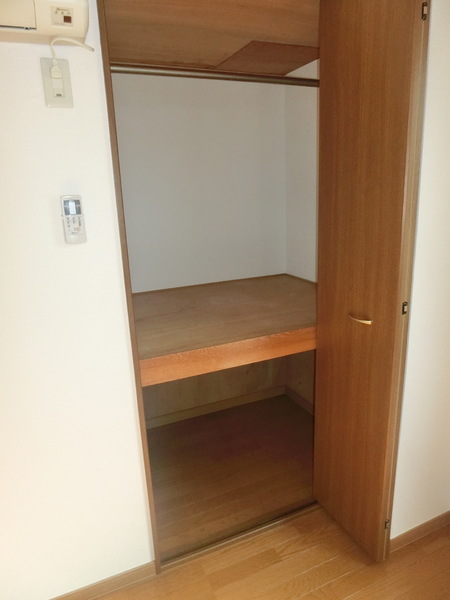 室井ビル