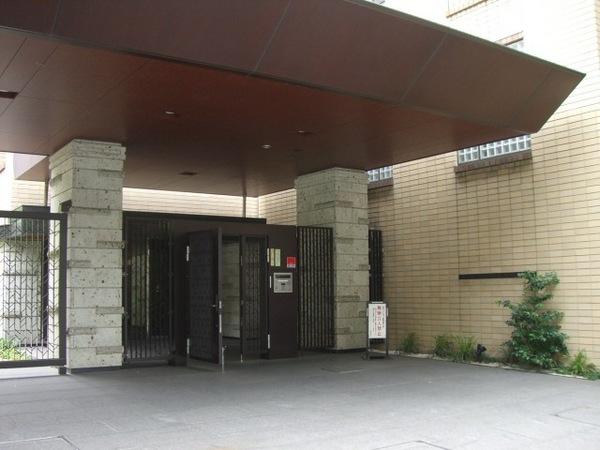 新宿区新小川町のマンション