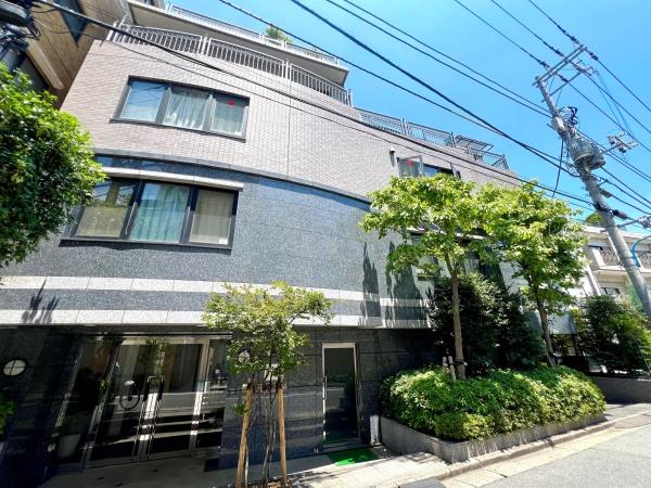新宿区矢来町のマンション