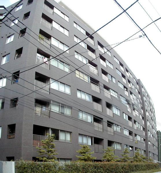 新宿区東五軒町のマンション