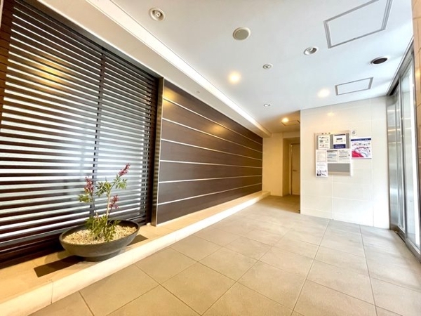 千代田区神田神保町３丁目のマンション