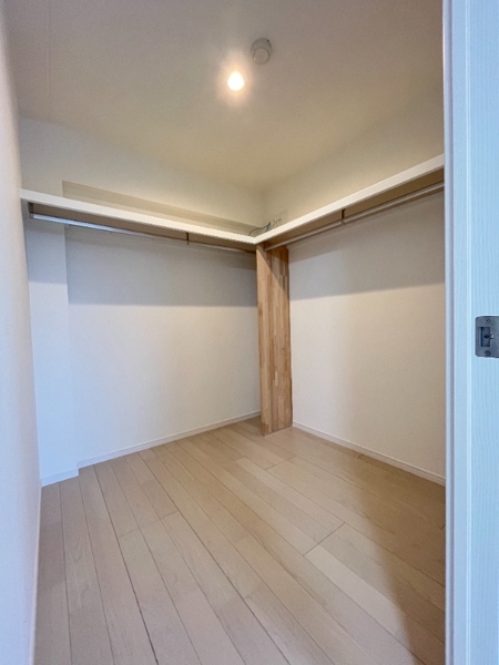 新宿区西早稲田３丁目のマンション
