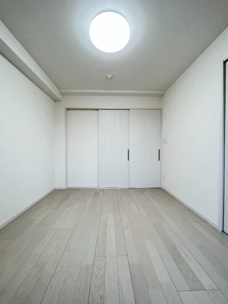 新宿区西早稲田３丁目のマンション