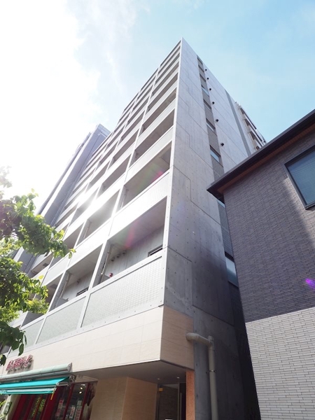 新宿区西早稲田３丁目のマンション