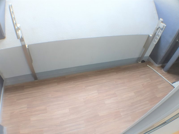 新宿区市谷本村町のマンション