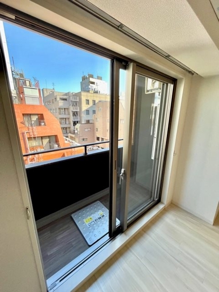 千代田区神田神保町２丁目のマンション