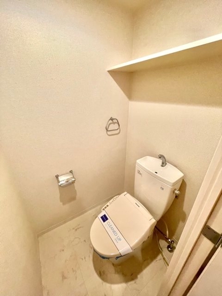 千代田区神田神保町２丁目のマンション