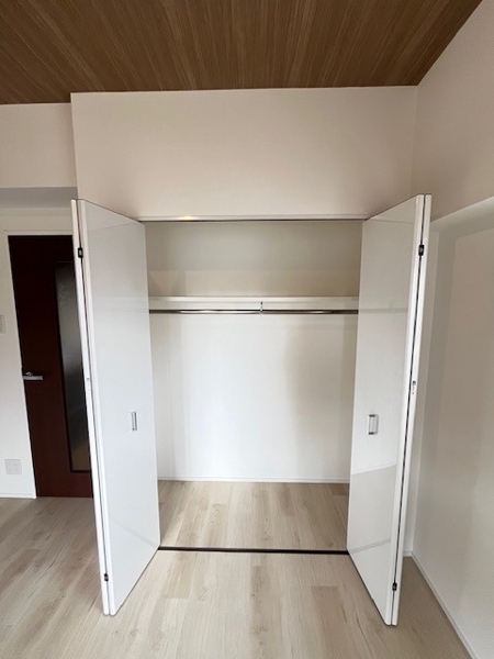 新宿区山吹町のマンション(収納)