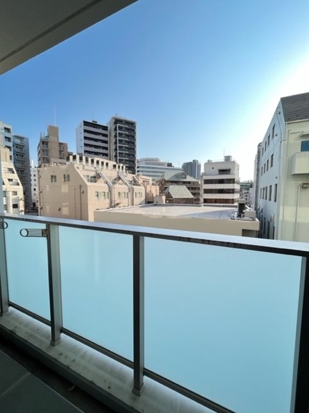 新宿区新小川町のマンション